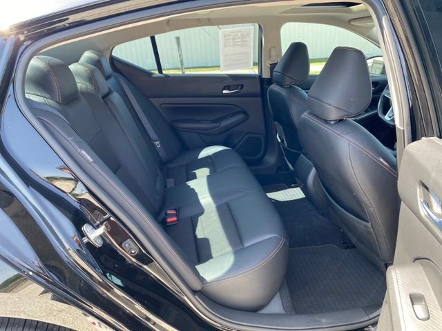 Used 2021 Nissan Altima 2.5 SR w/ SR Premium Package FWD image 20