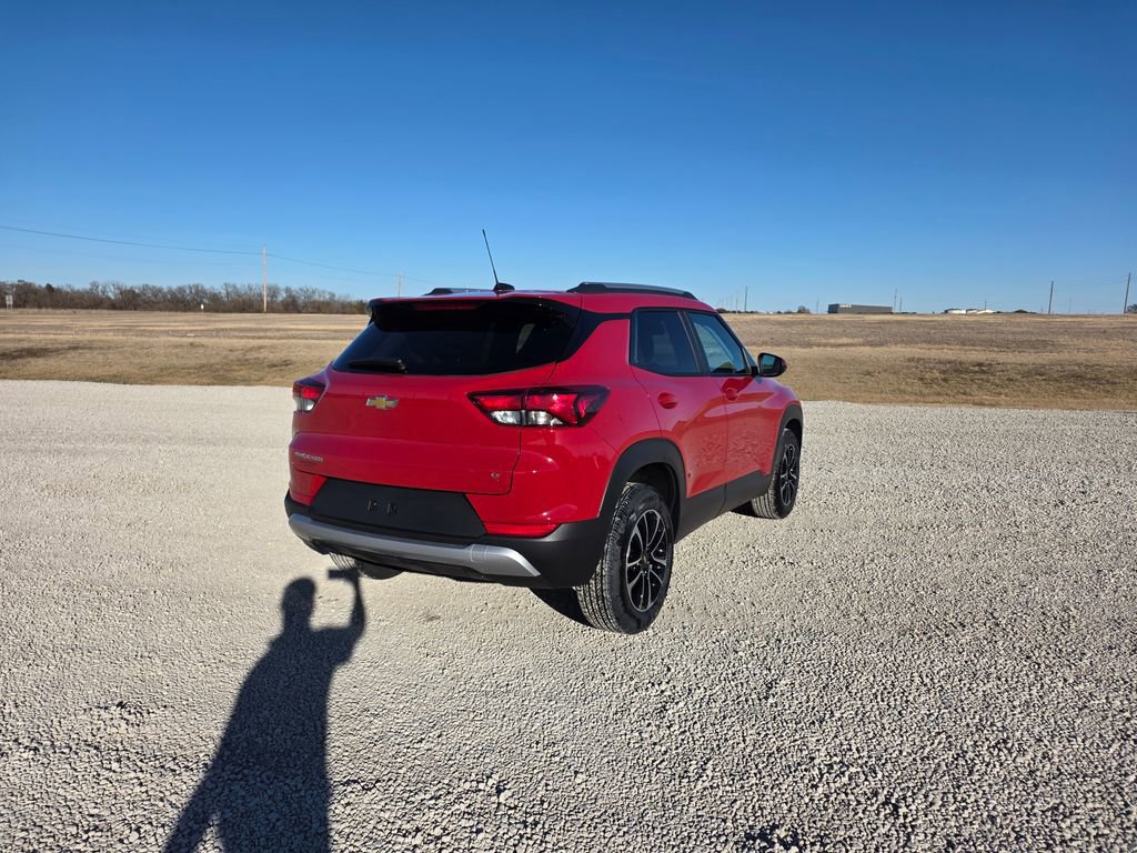New 2026 Chevrolet TrailBlazer LT image 3