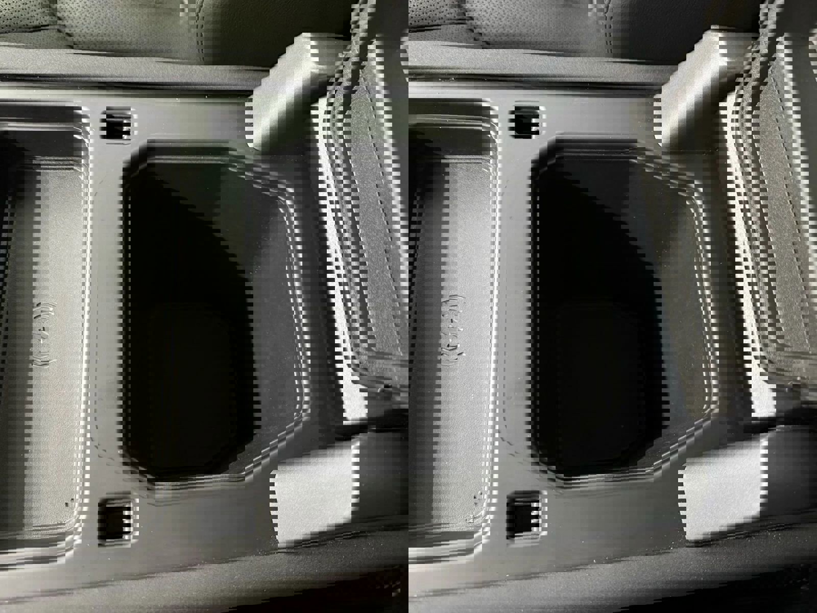 Used 2022 Land Rover Defender 110 S image 40