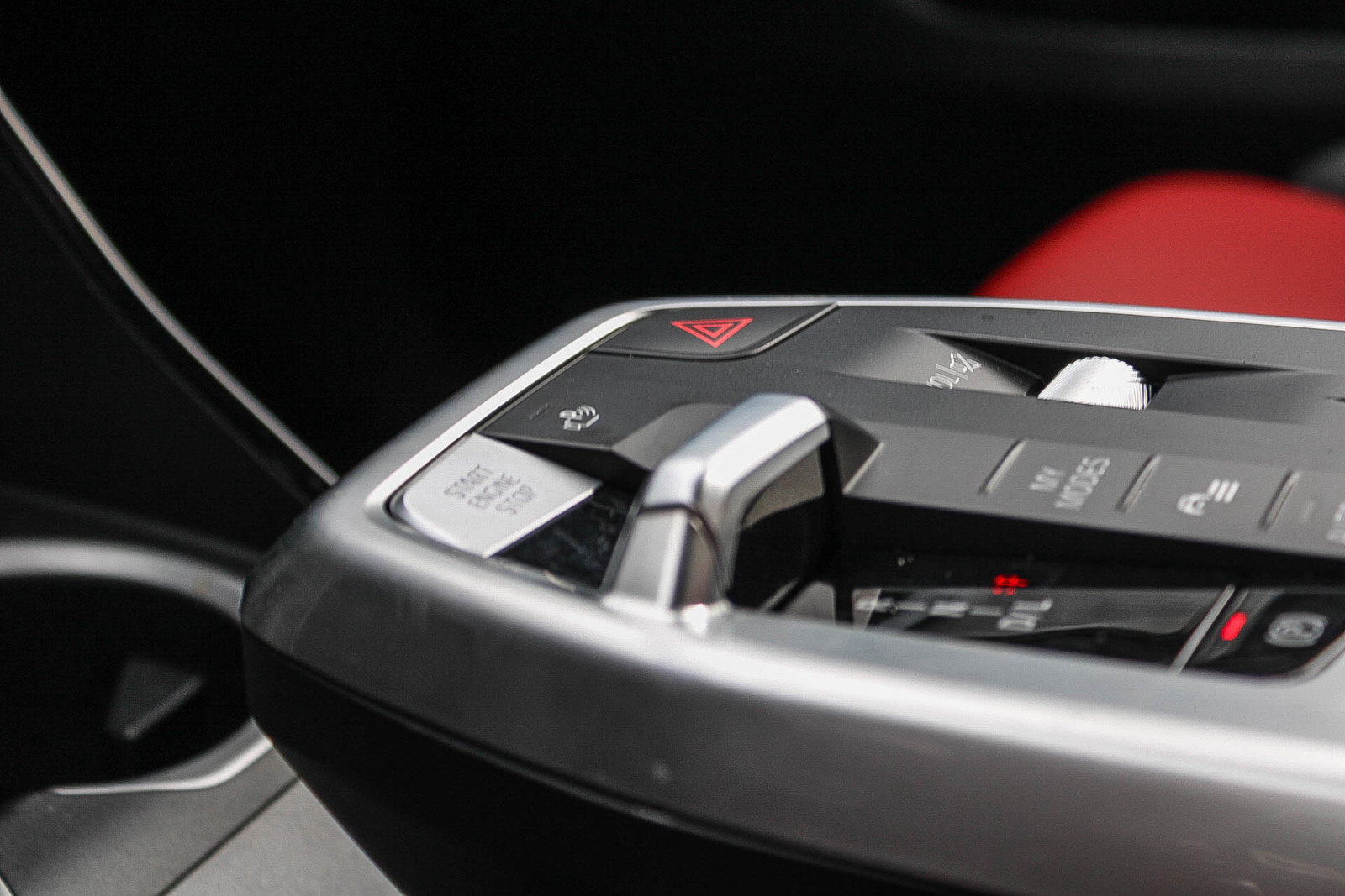 Used 2025 BMW X2 xDrive28i image 22