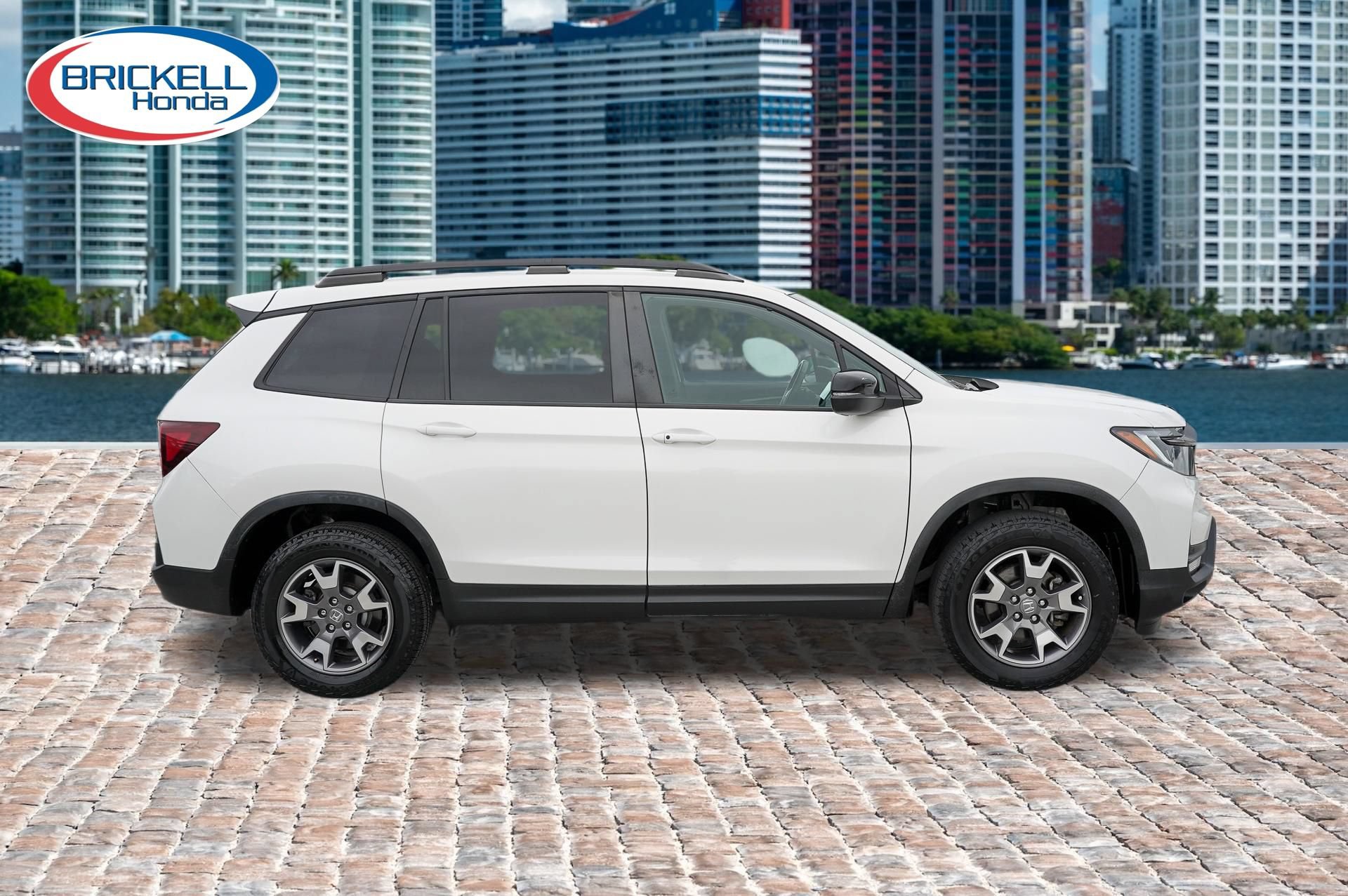Used 2023 Honda Passport TrailSport image 4