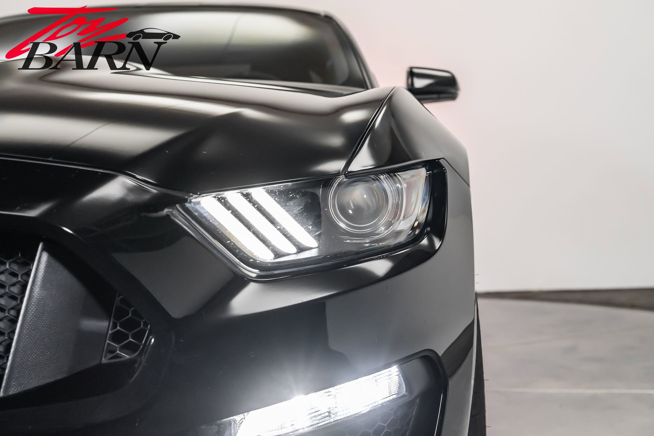 Used 2018 Ford Mustang Shelby GT350 w/ Electronics Package image 10