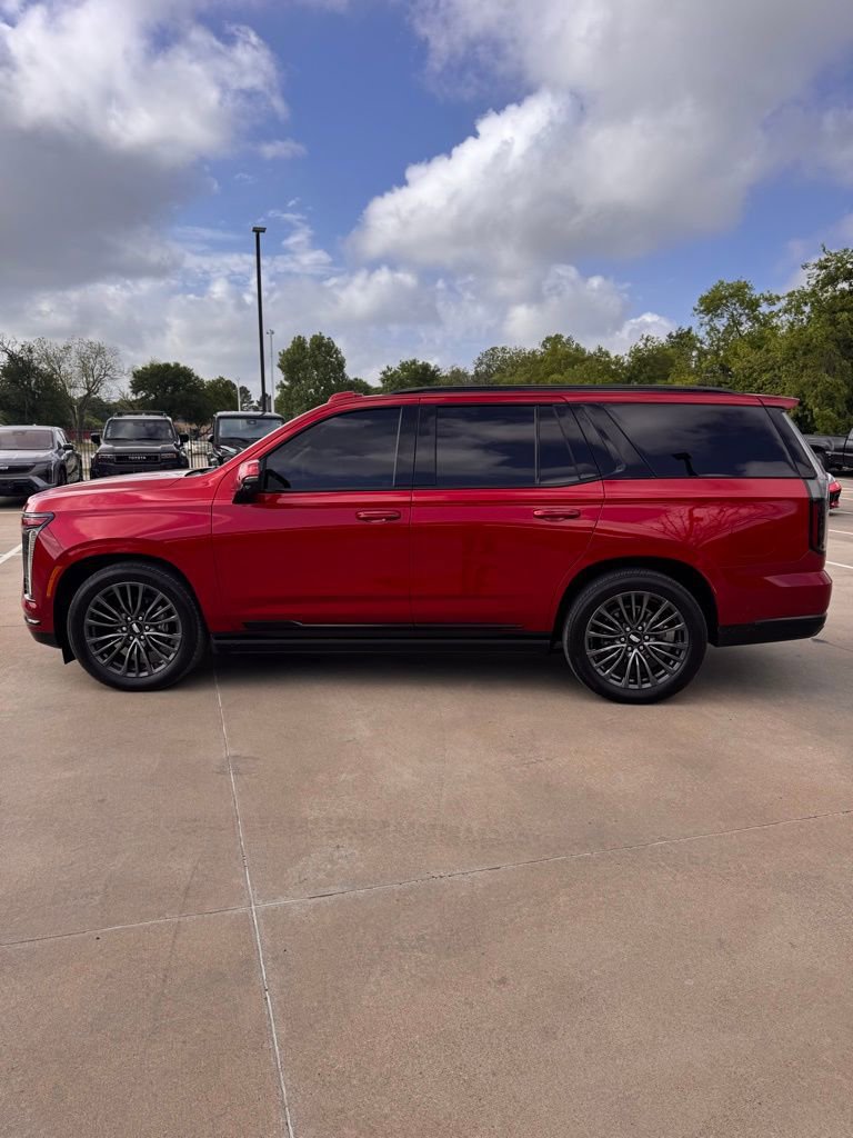 Used 2025 Cadillac Escalade Sport Platinum image 4