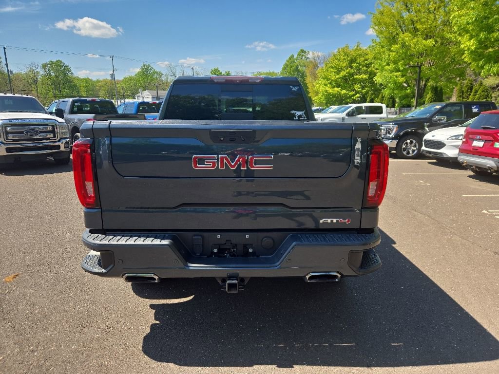 Used 2021 GMC Sierra 1500 AT4 w/ AT4 Premium Package AWD/4WD image 5