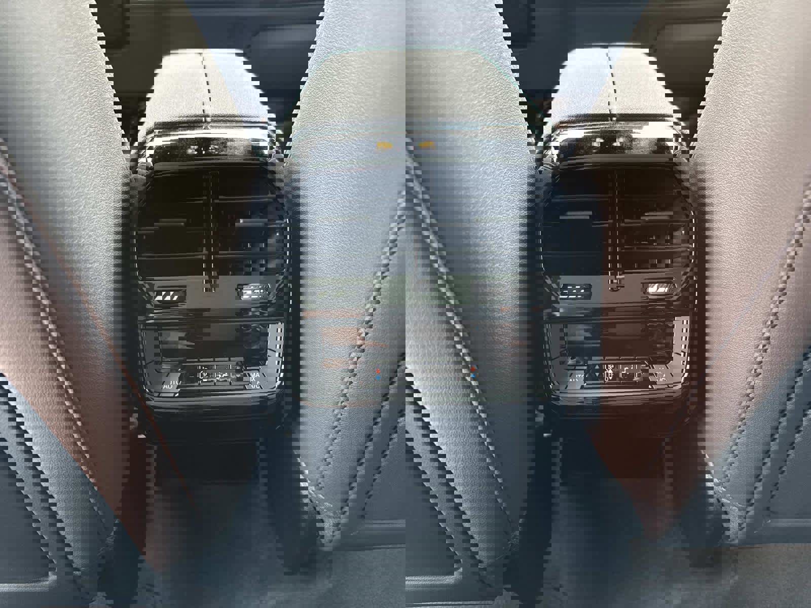 Certified 2025 BMW iX xDrive50 image 17