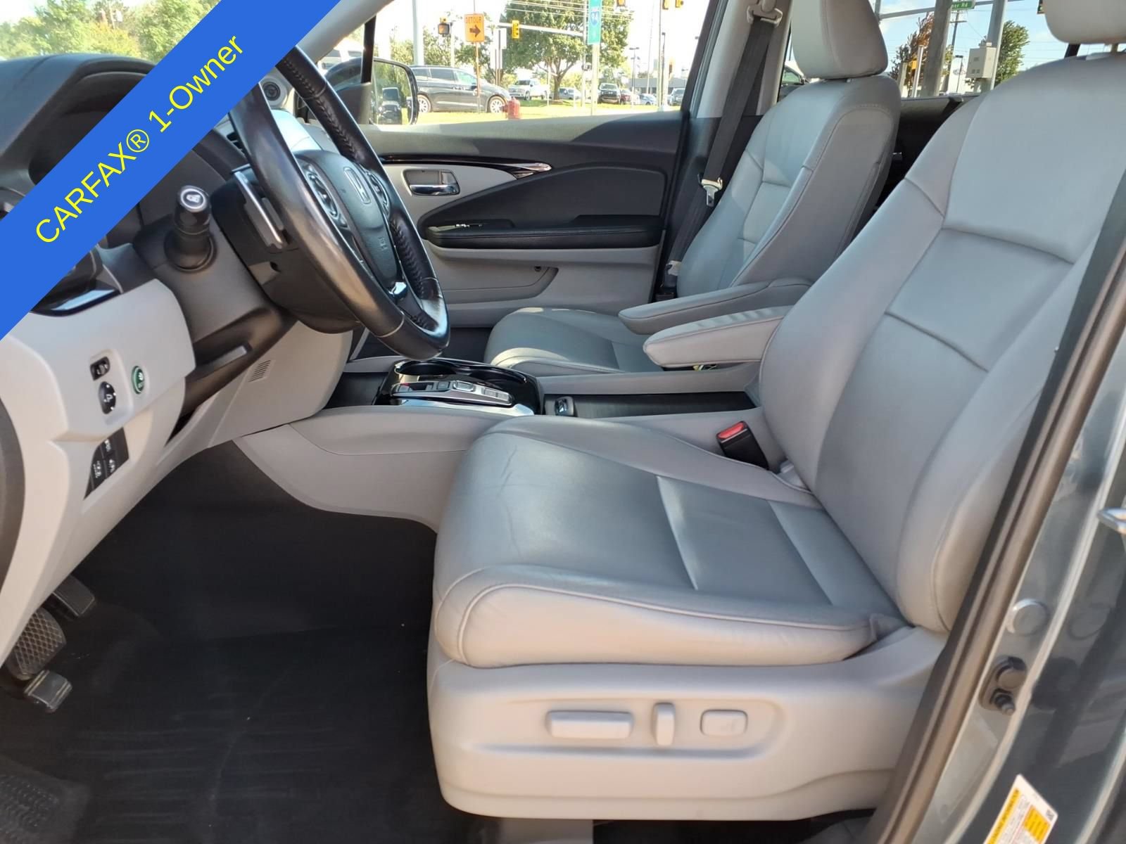 Used 2018 Honda Pilot Touring image 19