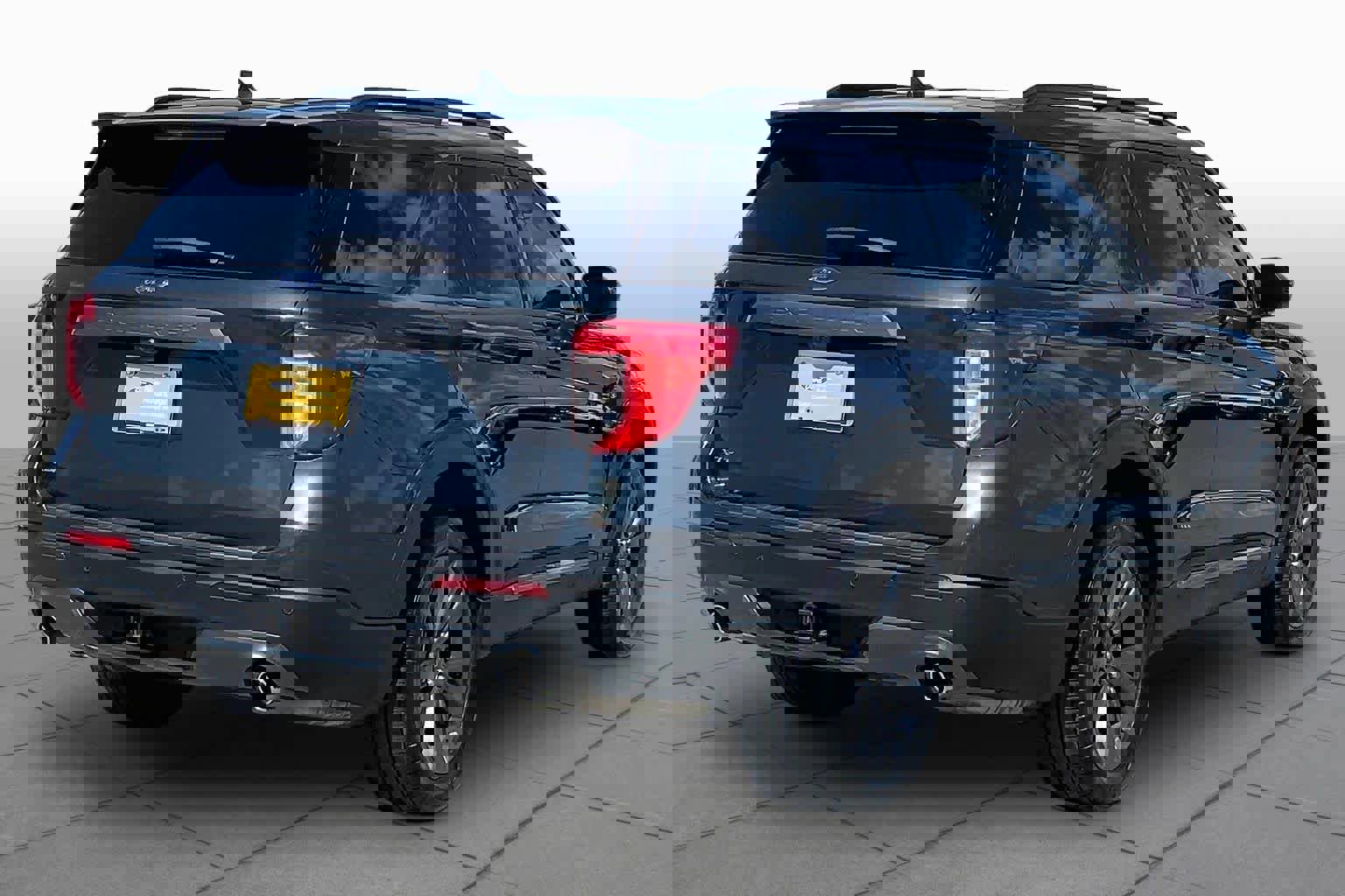 Certified 2023 Ford Explorer XLT w/ Equipment Group 202A image 13