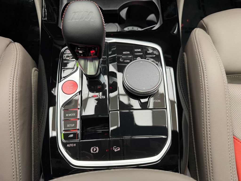 Certified 2025 BMW X4 M w/ Executive Package AWD/4WD image 20