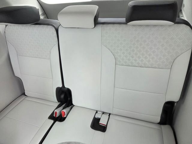 New 2026 GMC Acadia Denali w/ Super Cruise Package image 8