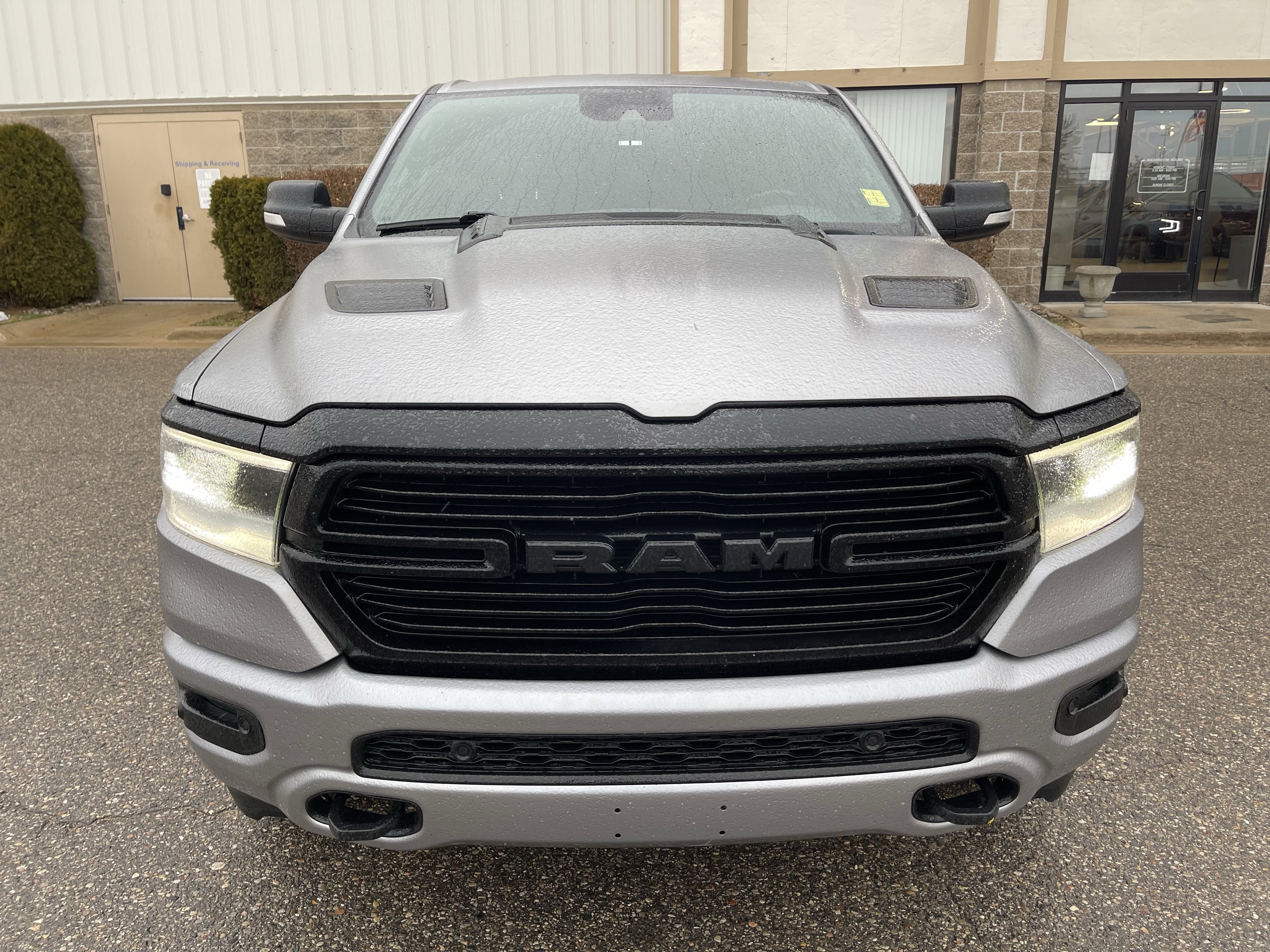 Used 2022 RAM 1500 Laramie image 9
