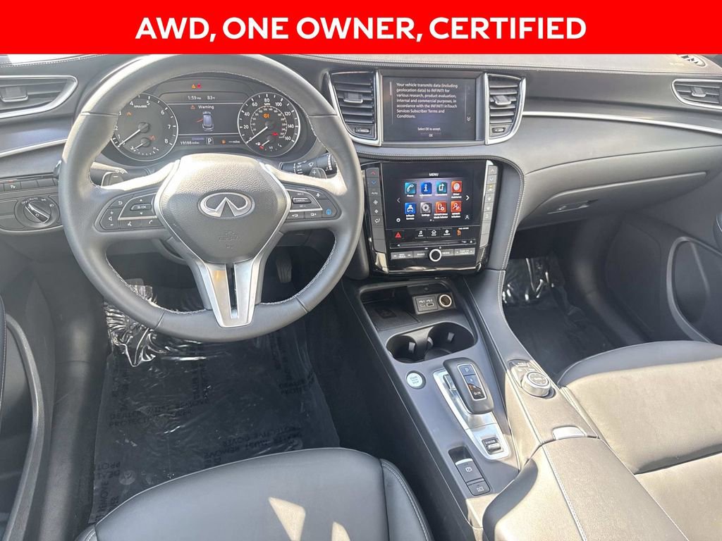 Certified 2025 INFINITI QX50 Pure image 7