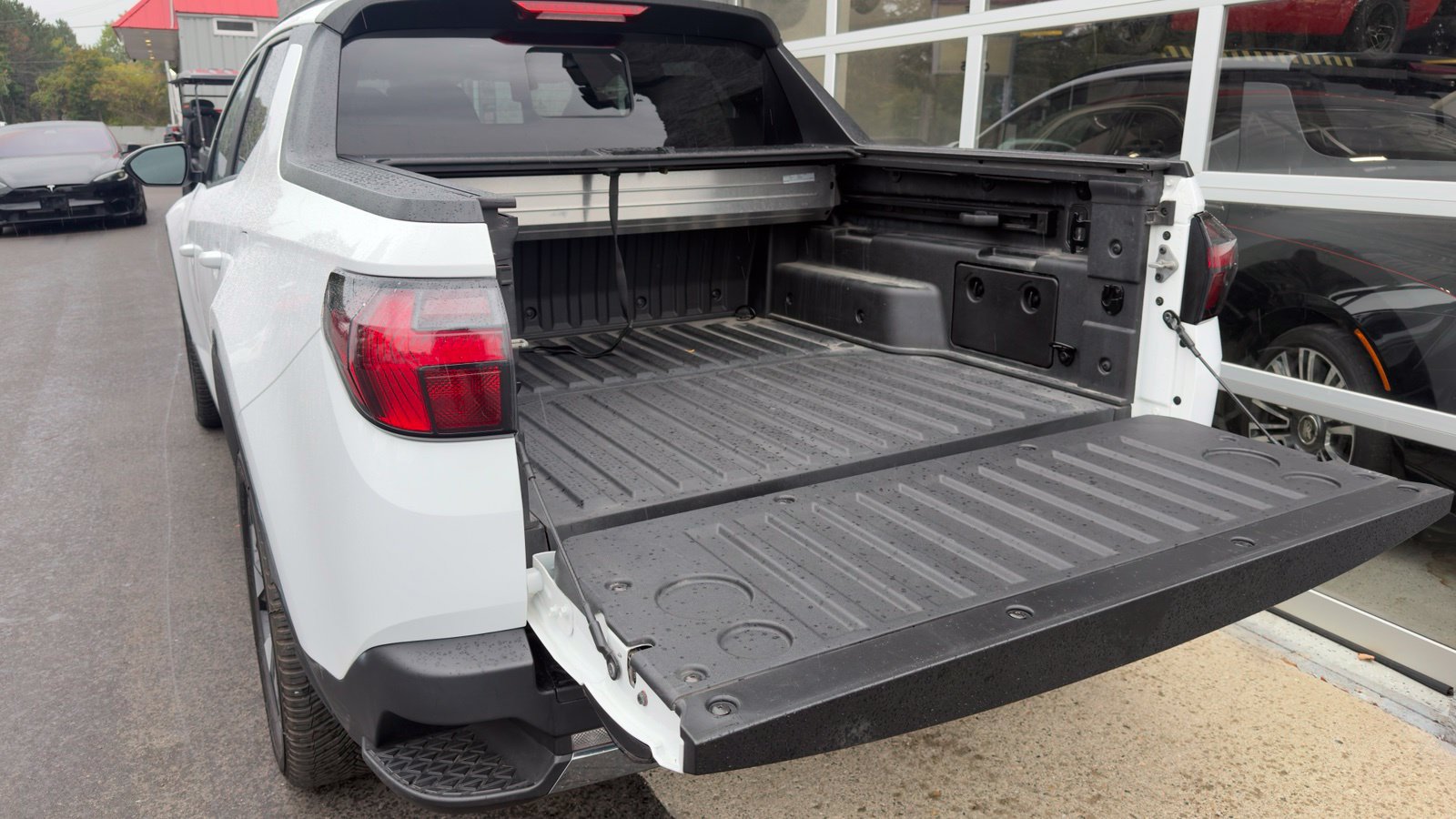 Used 2022 Hyundai Santa Cruz Limited AWD/4WD image 6
