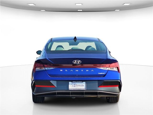 New 2026 Hyundai Elantra Limited image 12