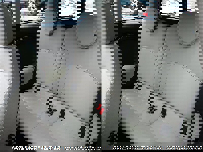 Used 2011 MINI Cooper Clubman S image 18