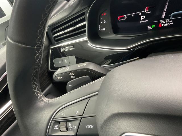 Used 2023 Audi Q8 Premium Plus AWD/4WD image 18