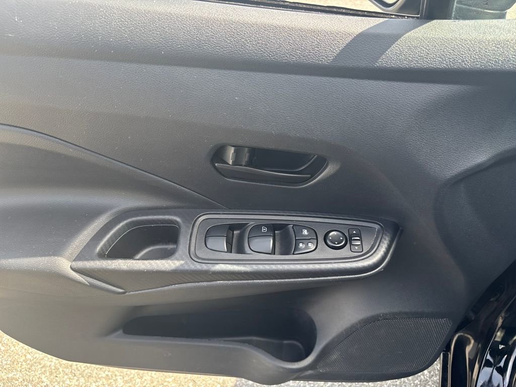 Used 2021 Nissan Versa S image 10