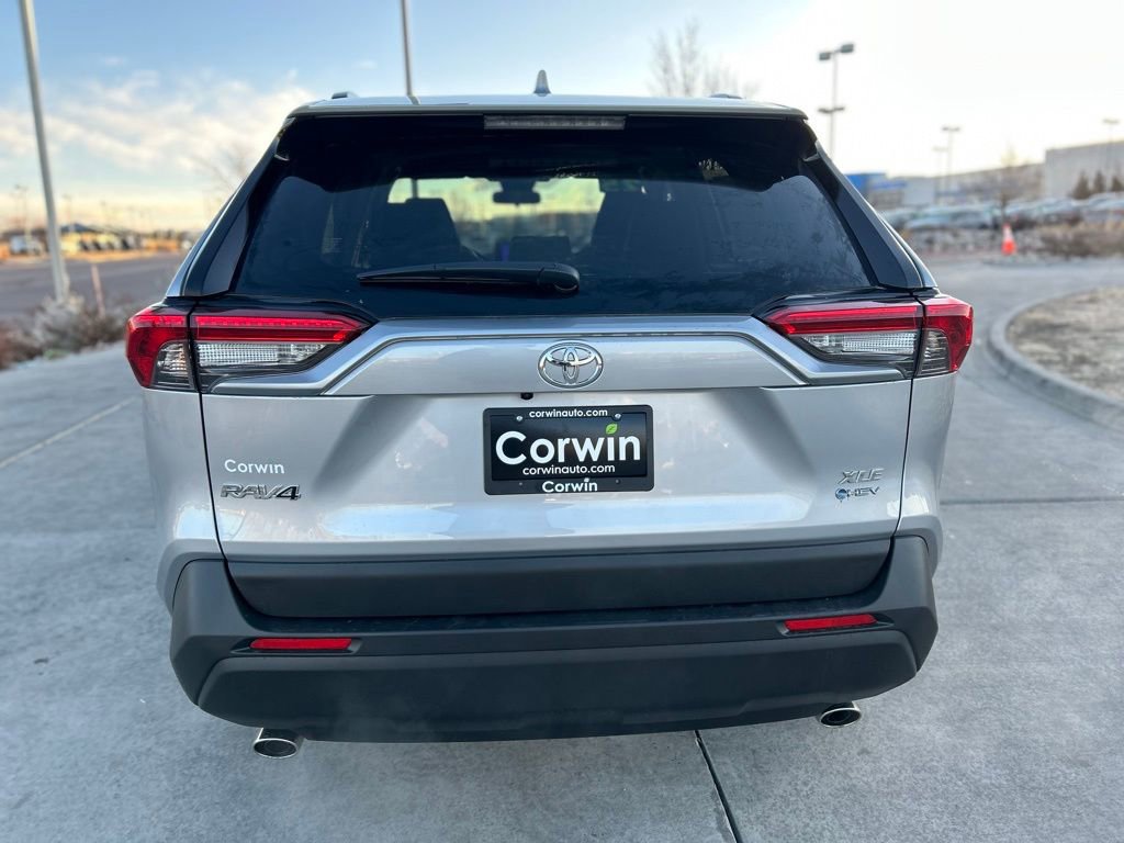 Used 2025 Toyota RAV4 XLE image 36