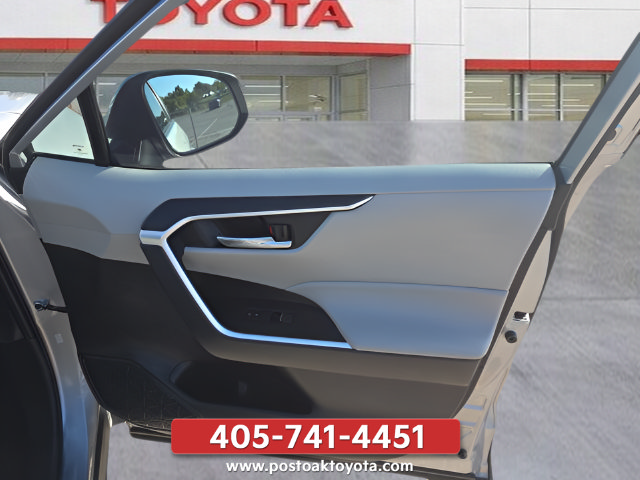 Used 2024 Toyota RAV4 XLE w/ Convenience Package AWD/4WD image 34