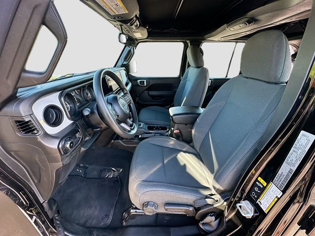 Used 2024 Jeep Wrangler Unlimited Sport AWD/4WD image 19