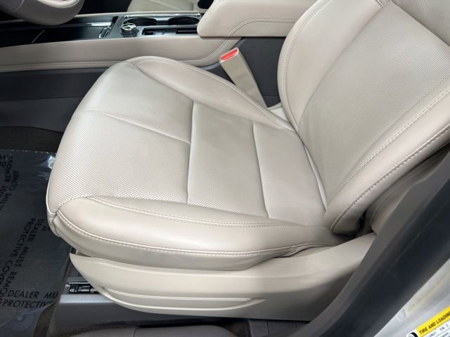 Certified 2023 Lincoln Corsair AWD w/ Equipment Group 101A image 14