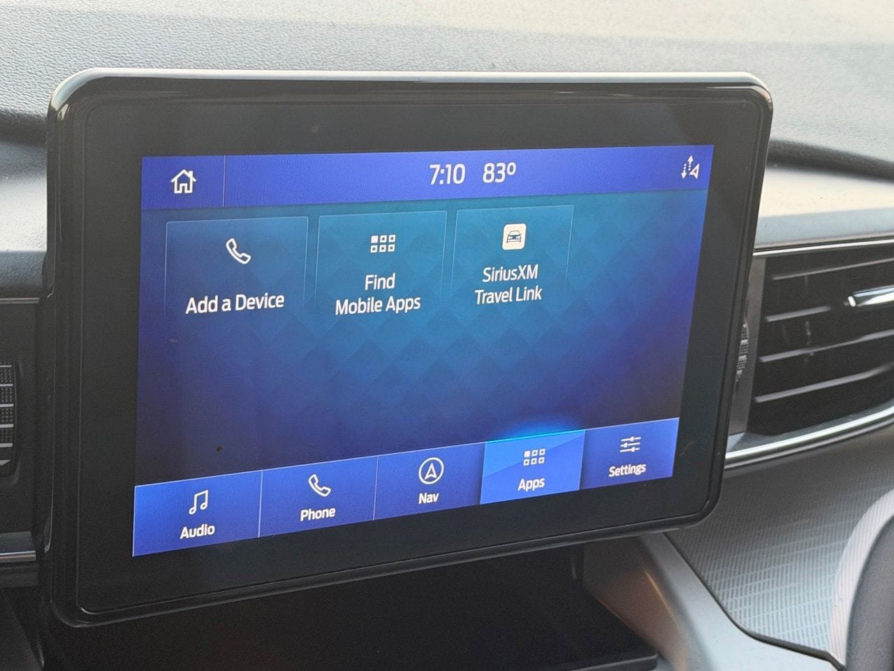 Used 2021 Ford Explorer XLT w/ Equipment Group 202A RWD image 27