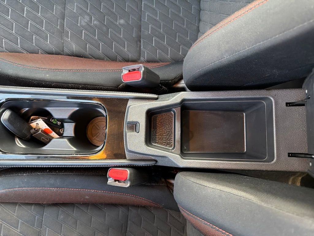 Used 2023 Nissan Kicks SR image 26