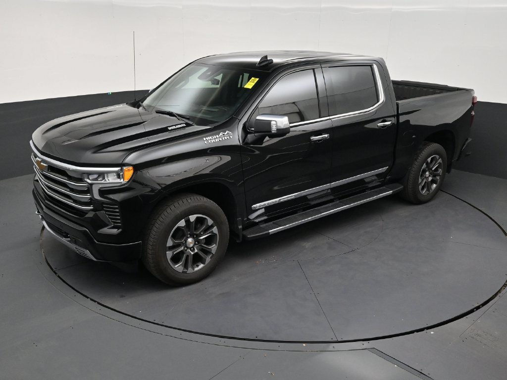 Used 2026 Chevrolet Silverado 1500 High Country w/ Technology Package RWD image 12