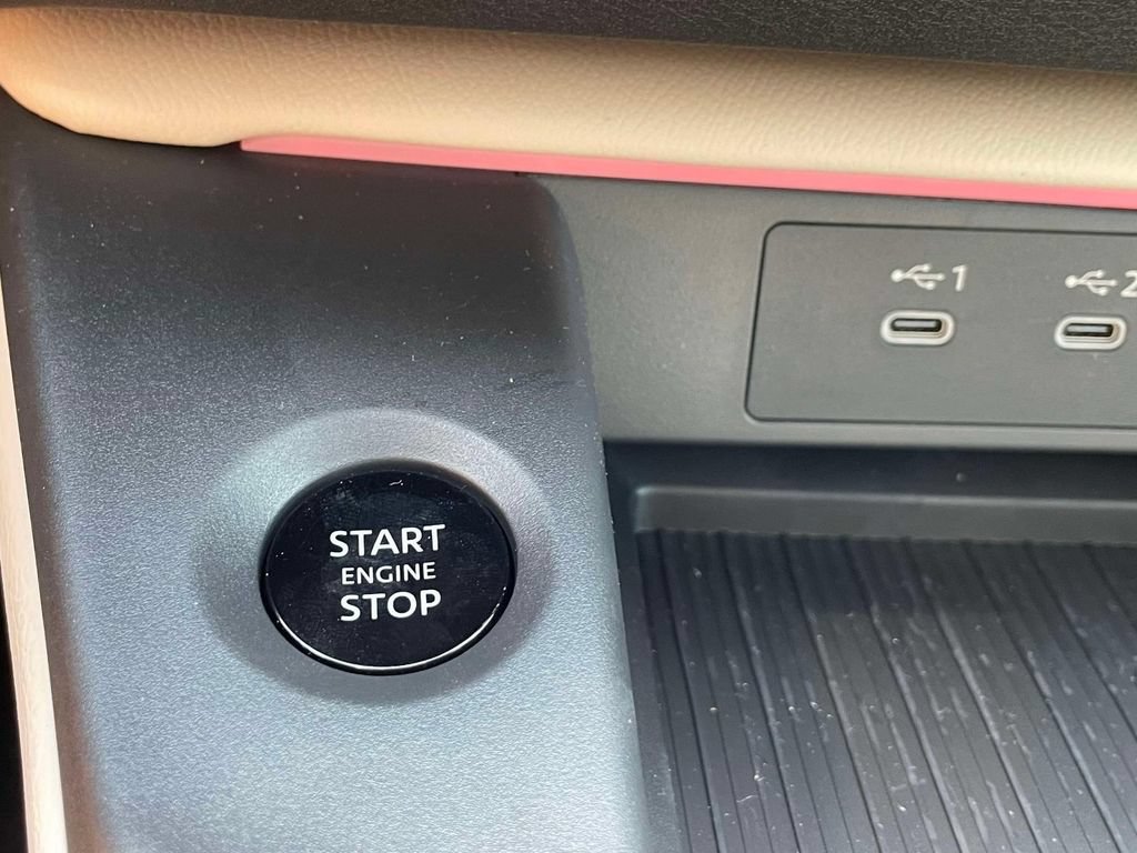 New 2026 Nissan Sentra SL w/ Floor Mat Package FWD image 30