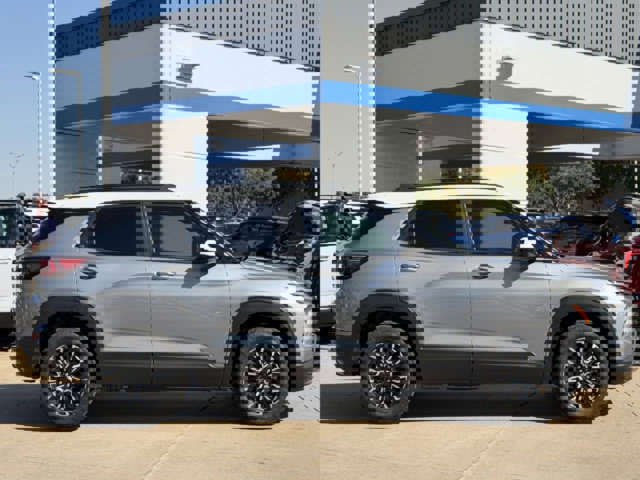 New 2026 Chevrolet TrailBlazer ACTIV w/ Convenience Package image 3