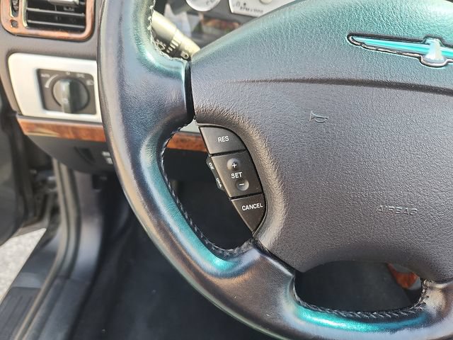 Used 2003 Ford Thunderbird RWD image 13