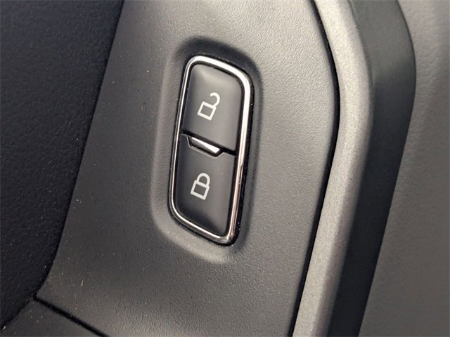 Used 2024 Ford F350 XLT image 11