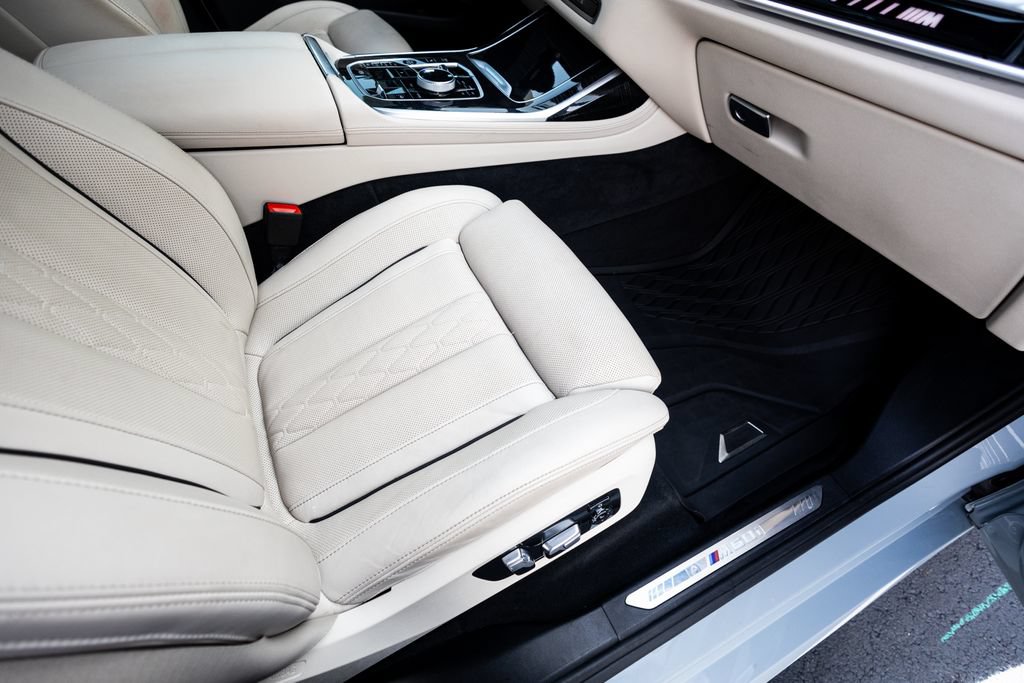 Used 2024 BMW X7 M60i w/ Executive Package AWD/4WD image 47