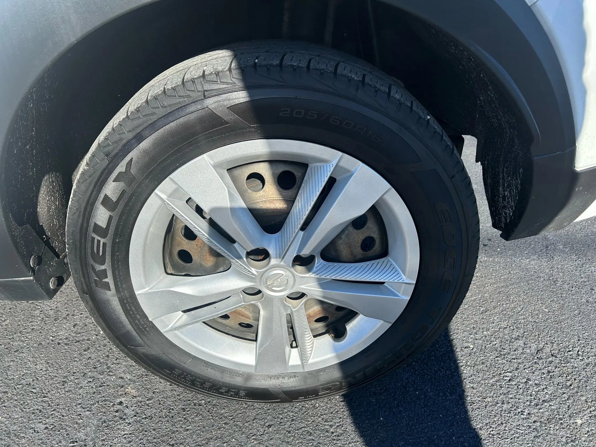 Used 2023 Nissan Kicks S image 31