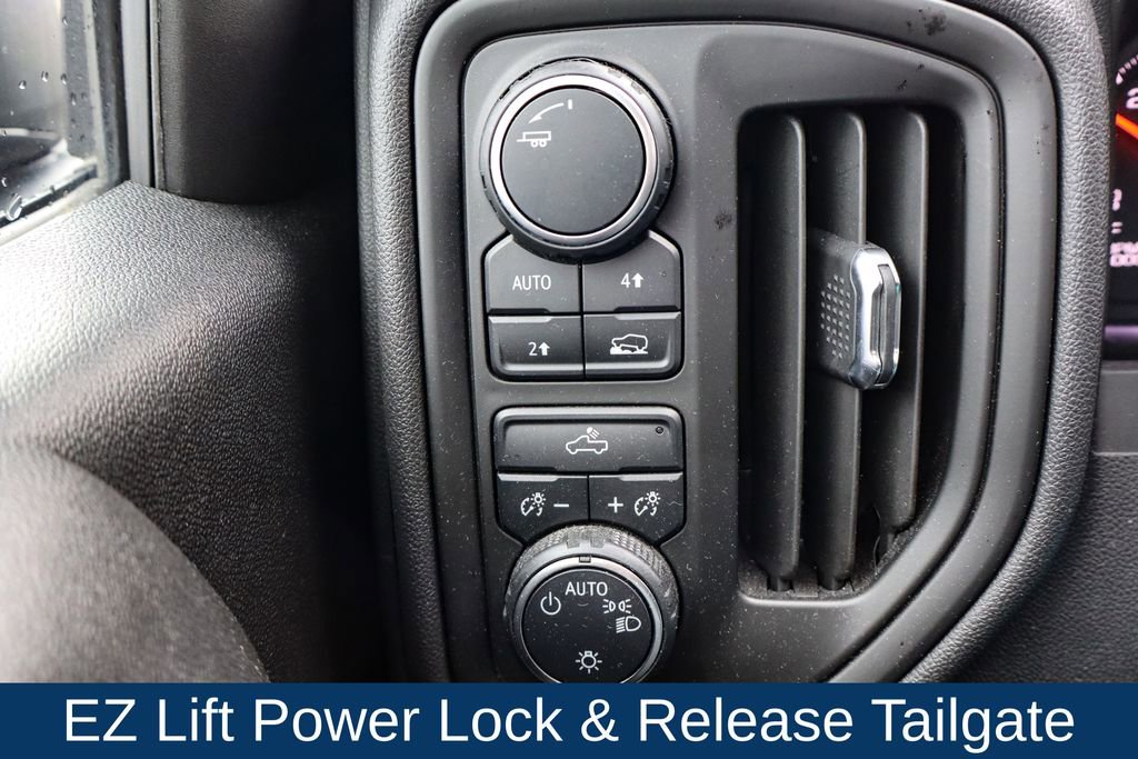 Used 2023 Chevrolet Silverado 1500 Custom image 22