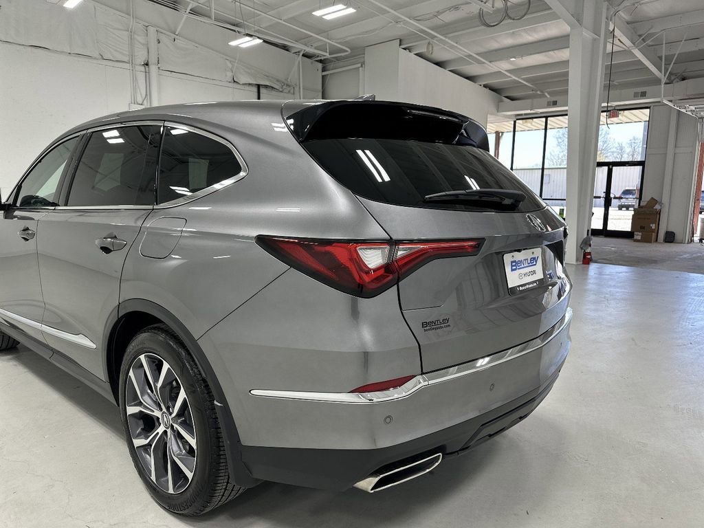 Used 2023 Acura MDX FWD w/ Technology Package image 15