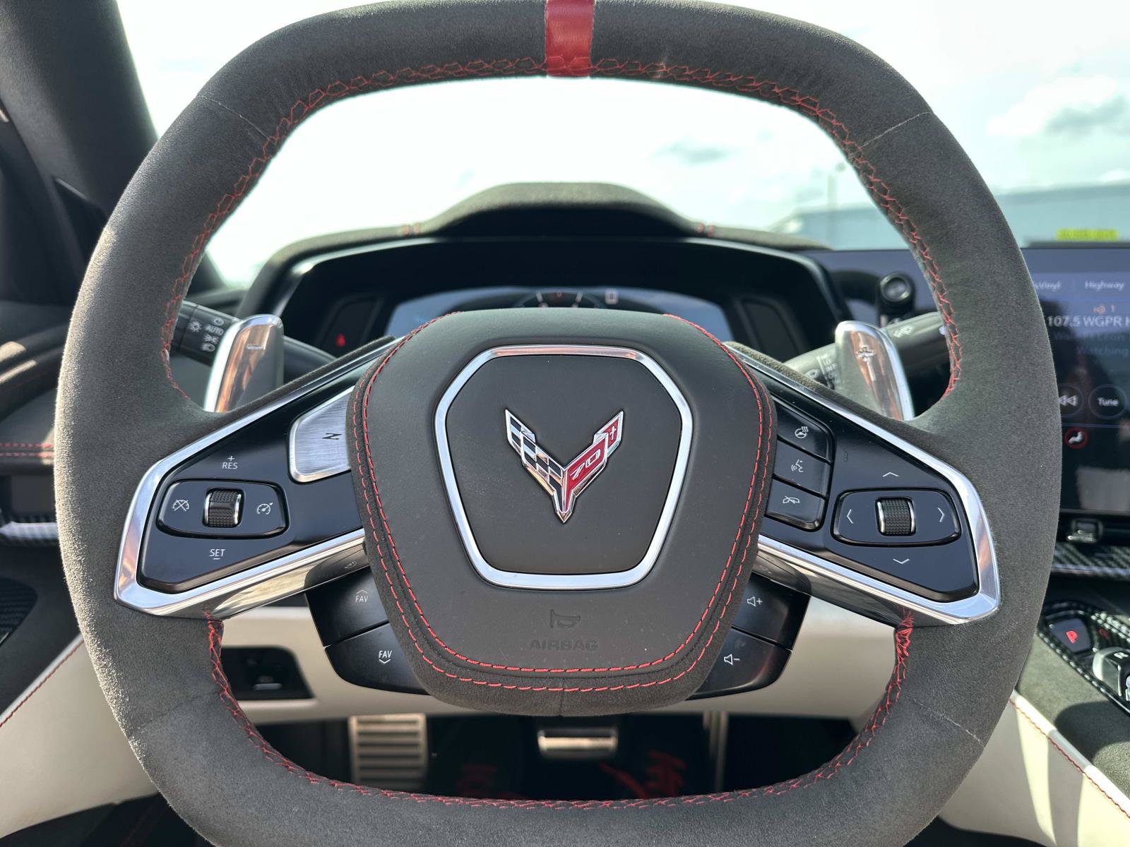 Certified 2023 Chevrolet Corvette Stingray Premium Conv RWD image 19