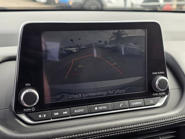 Used 2024 Nissan Rogue SV AWD/4WD image 28