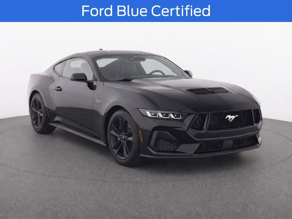 Used 2024 Ford Mustang GT RWD image 2