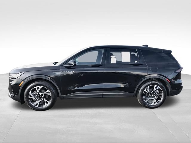 Used 2024 Lincoln Nautilus Premier w/ Jet Appearance Package AWD/4WD image 5