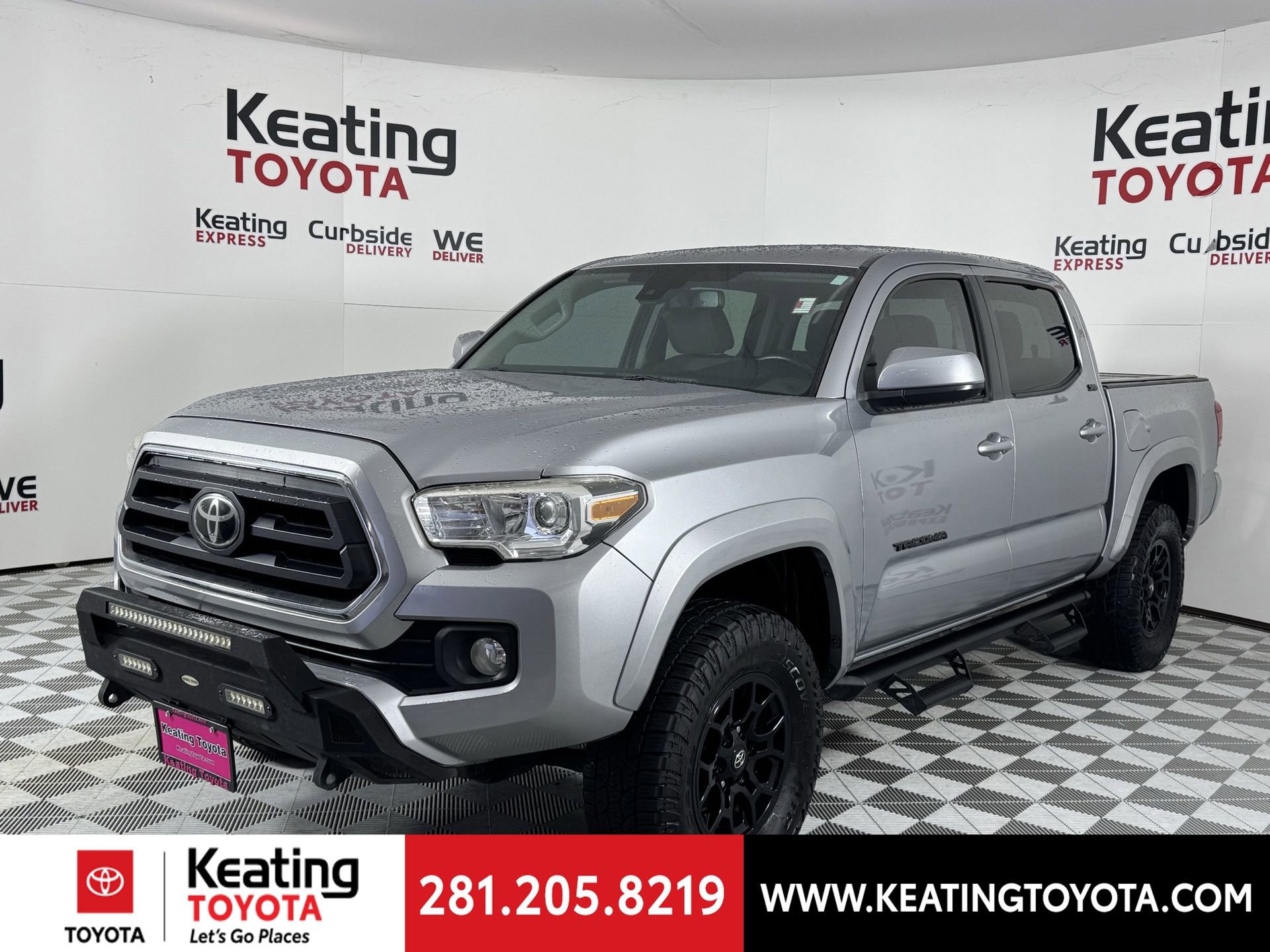 Used 2020 Toyota Tacoma SR5 image 8