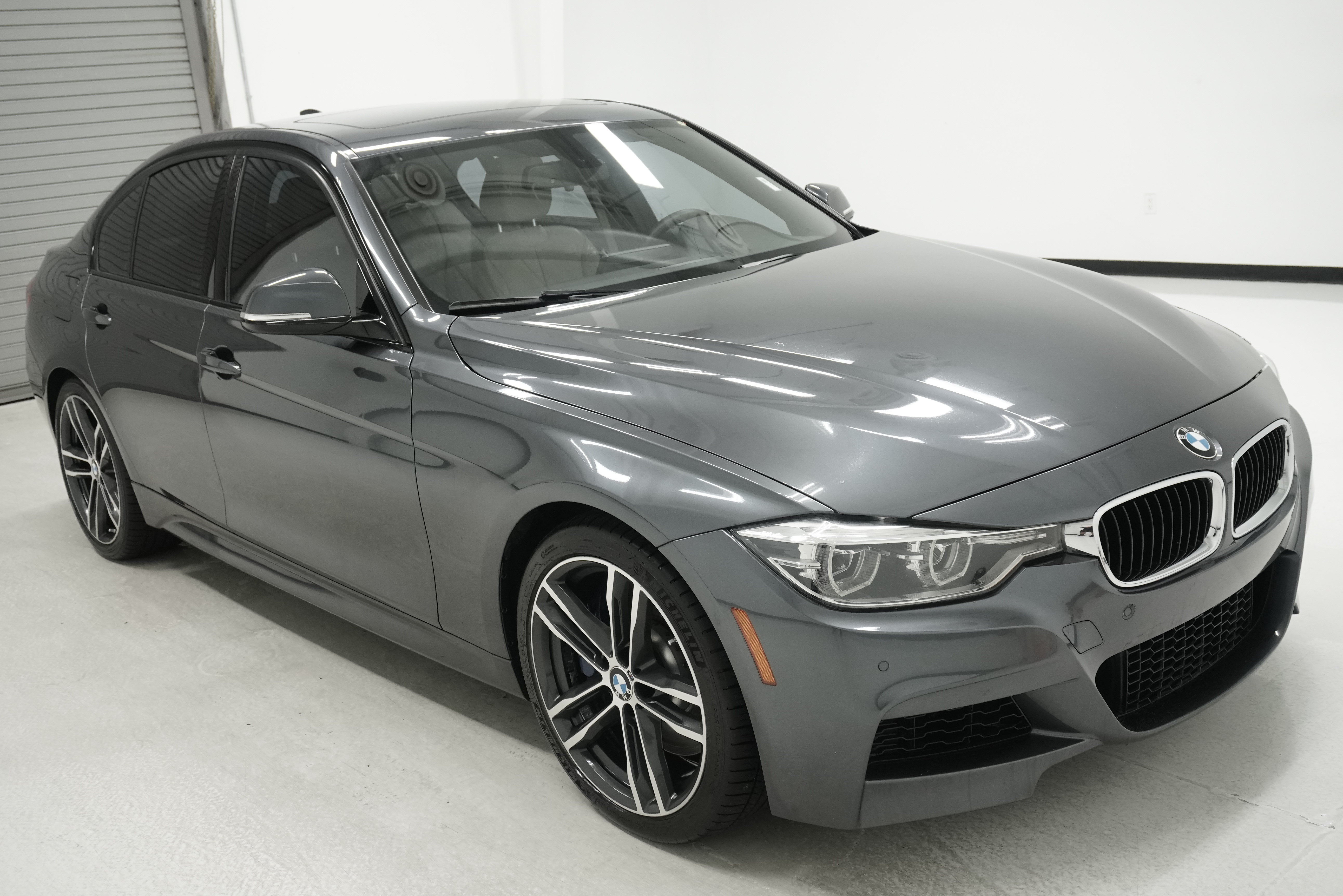 Used 2018 BMW 340i Sedan w/ Track Handling Package RWD image 3