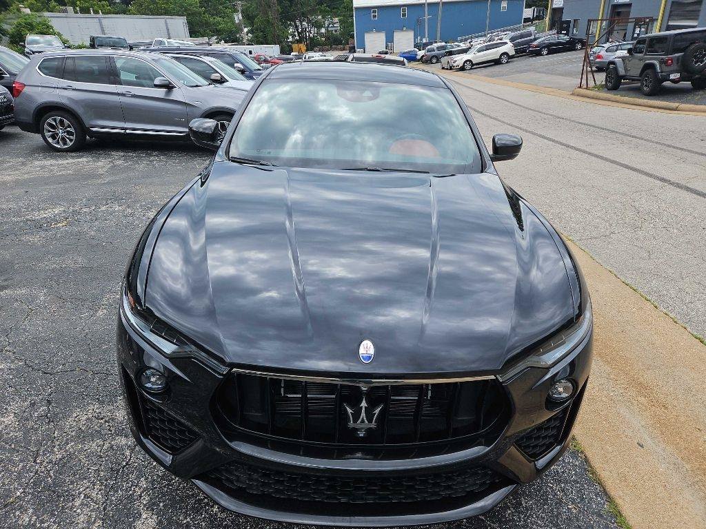 Used 2019 Maserati Levante GranSport AWD/4WD image 5