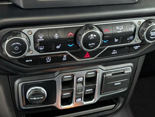 Used 2023 Jeep Gladiator Sport AWD/4WD image 24