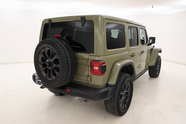 Used 2025 Jeep Wrangler Unlimited Sahara image 3