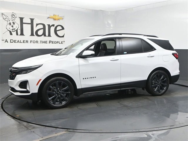 Used 2024 Chevrolet Equinox RS w/ RS Leather Package image 31