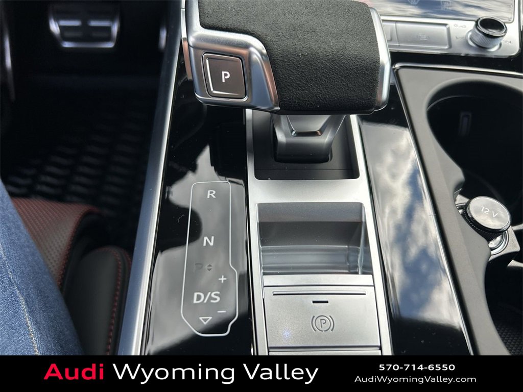 New 2026 Audi RS Q8 performance image 23