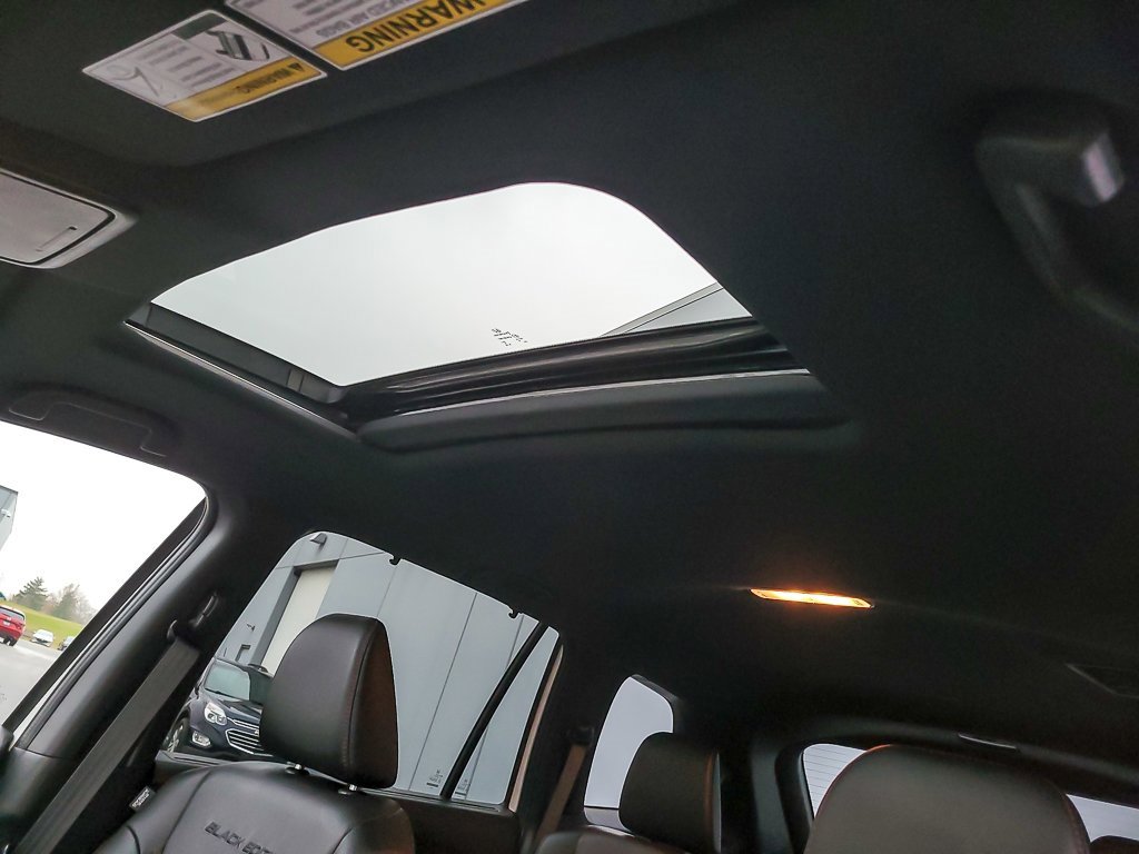 Used 2024 Honda Passport Black Edition image 9