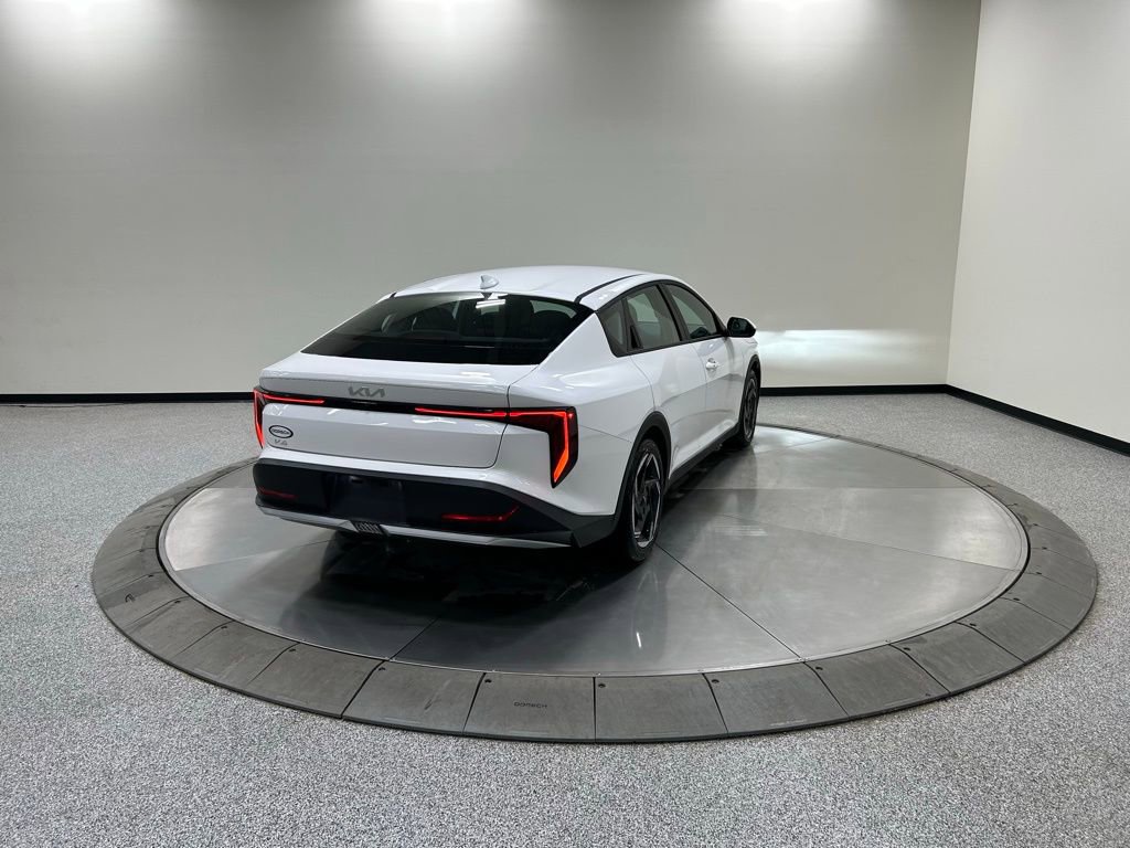 New 2026 Kia K4 EX image 5