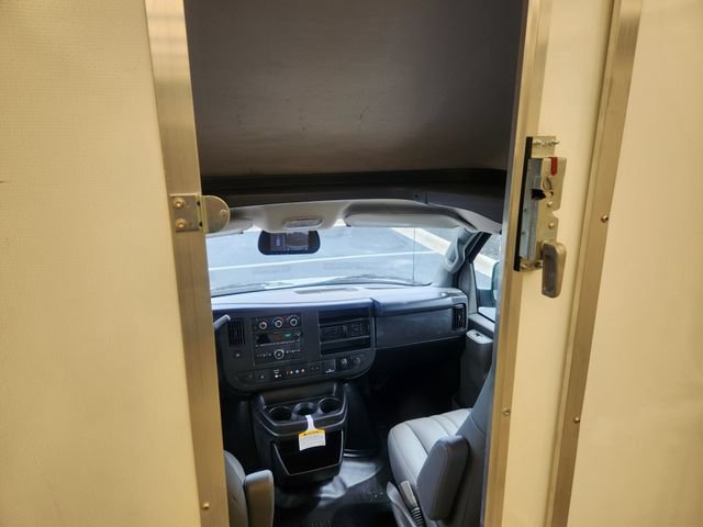 New 2024 Chevrolet Express 3500 w/ Power Convenience Package RWD image 18