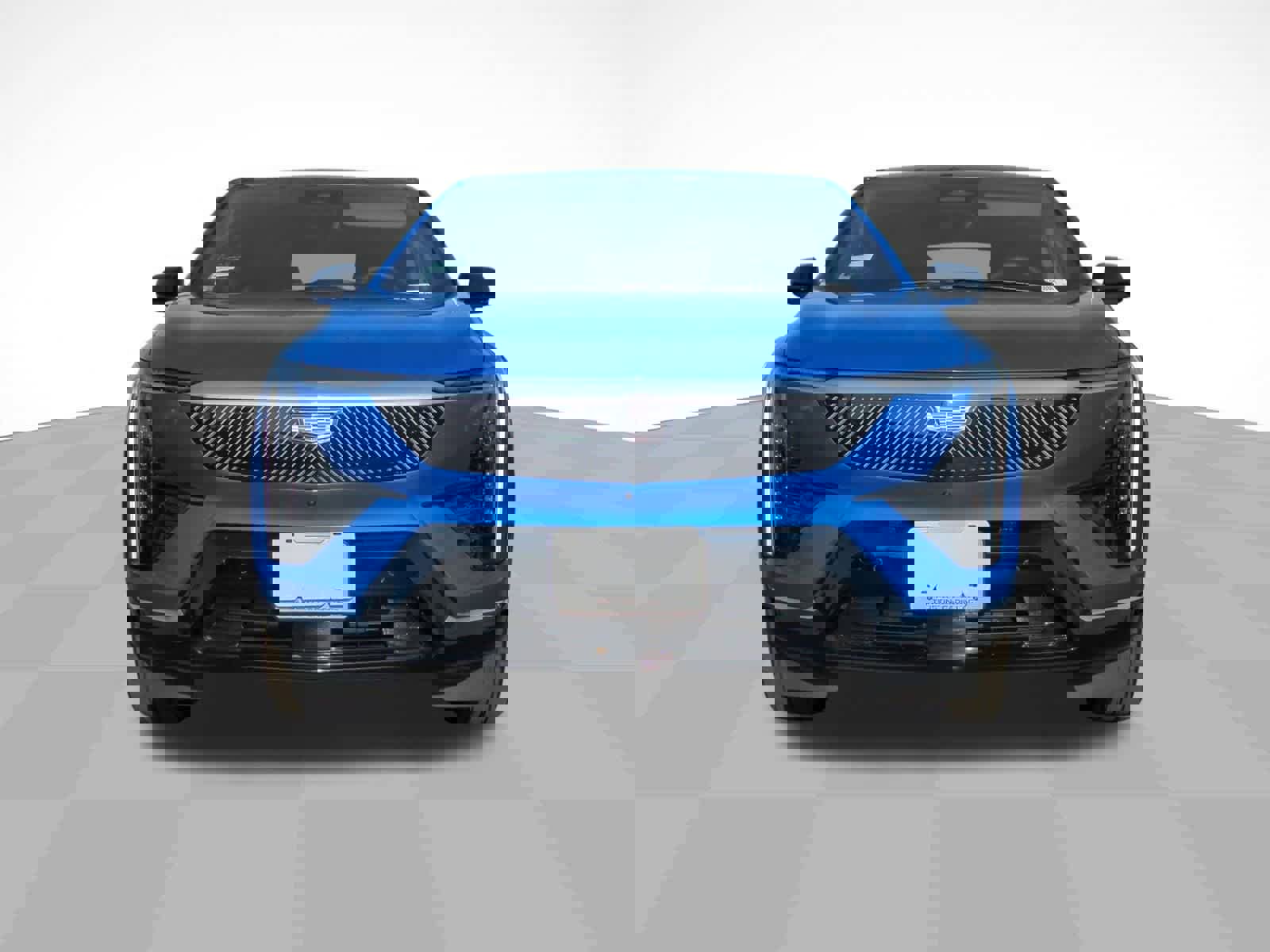 Used 2025 Cadillac Optiq Luxury 1 image 2